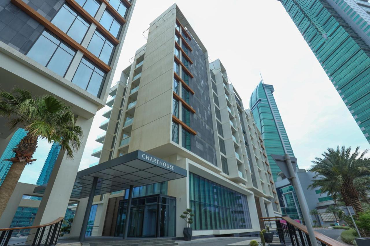 Charthouse Bahrain Hotell Manama Exteriör bild Charlotte Leta