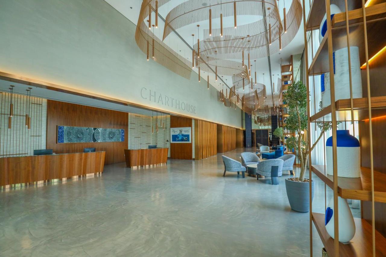 Charthouse Bahrain Hotell Manama Exteriör bild The lobby of the hotel