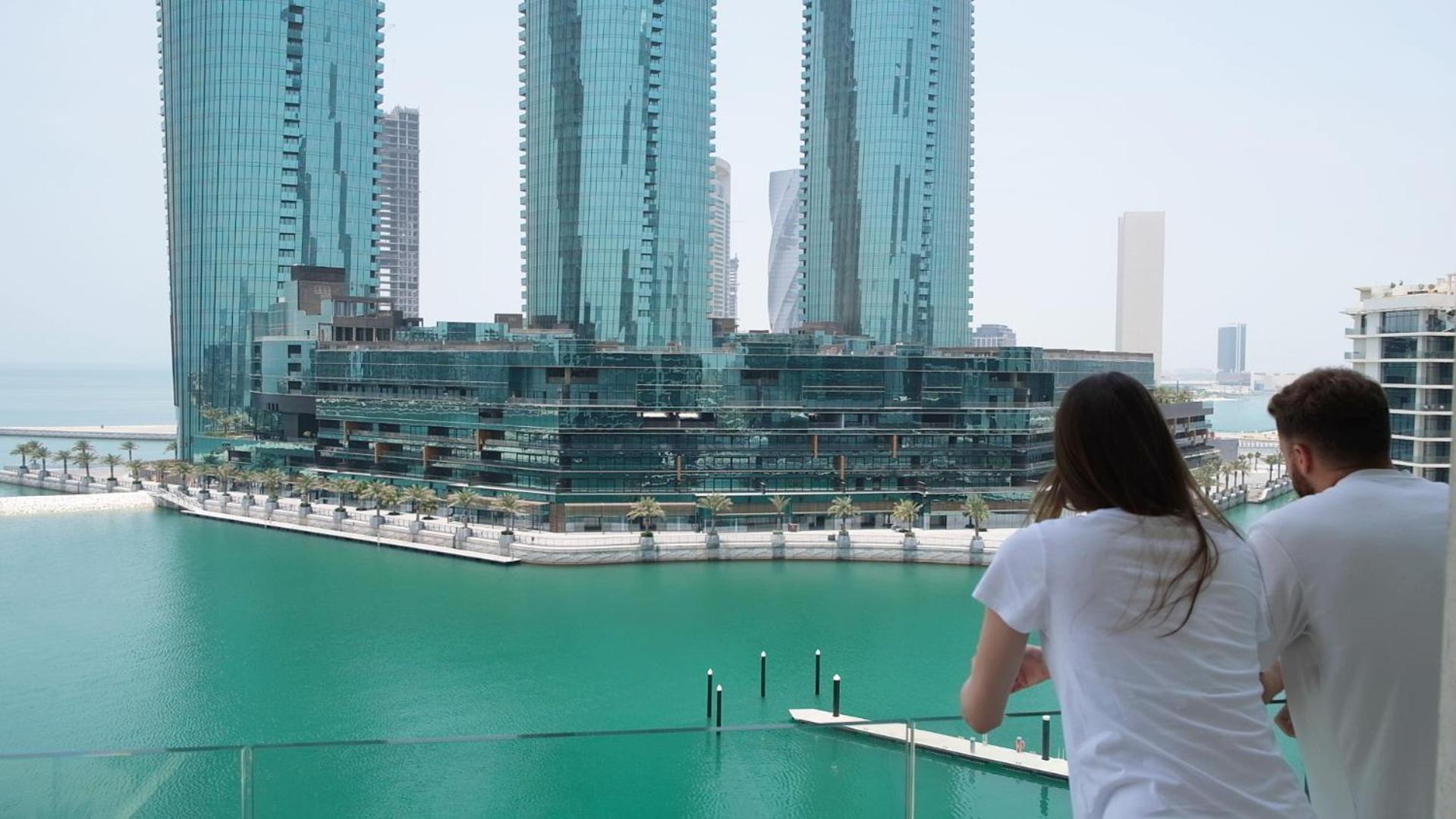 Charthouse Bahrain Hotell Manama Exteriör bild View of the complex